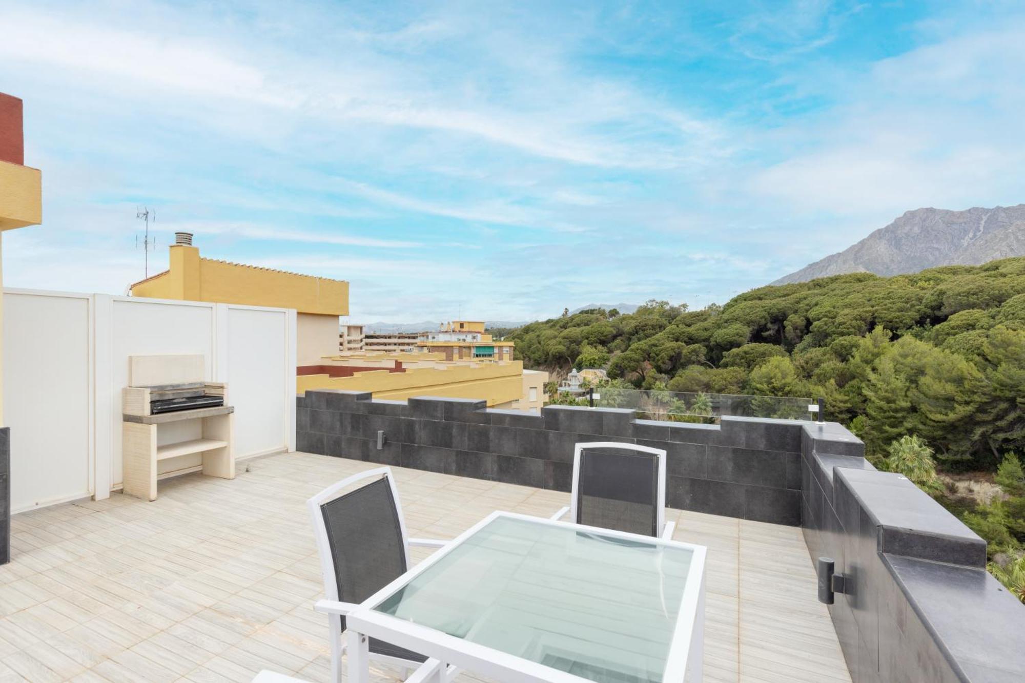 Apartamentos Con Vistas Y Terraza En Marbella Exterior photo